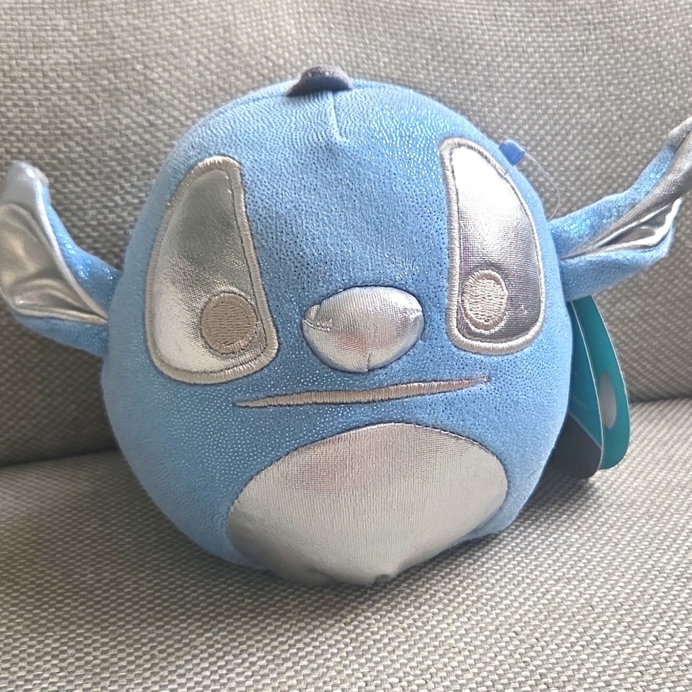 NWT Squishmallows Disney 100 years Limited Edition Stitch in 5”- 6”